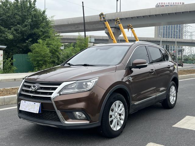 BAIC Magic S6