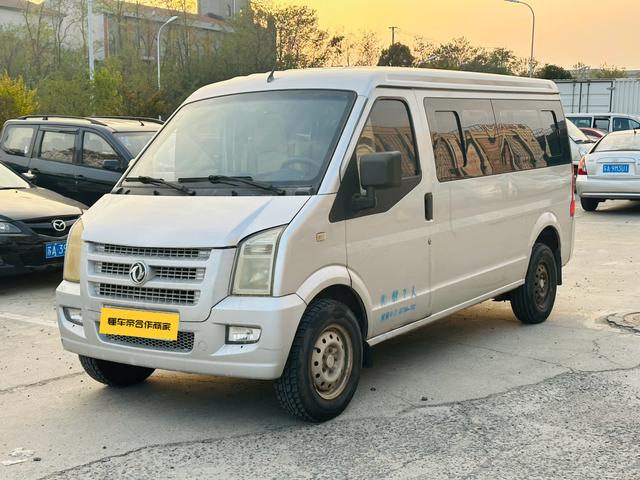 Dongfeng Xiaokang C37