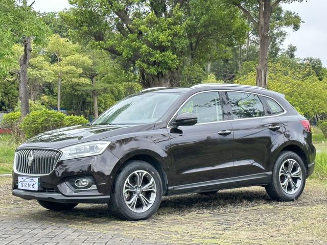 Borgward BX7