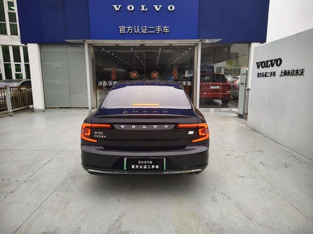 Volvo S90 PHEV