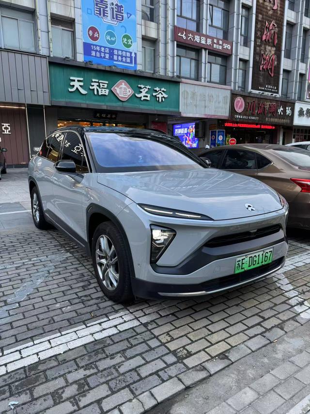 NIO ES6