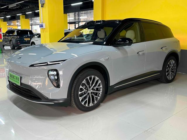 NIO ES6