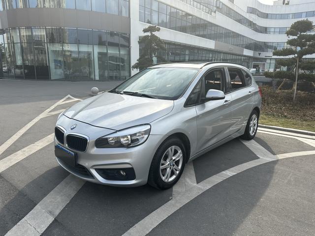 BMW 2 series station wagon (imported)