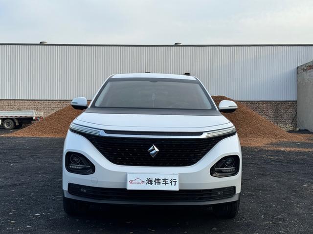 Baojun RM-5