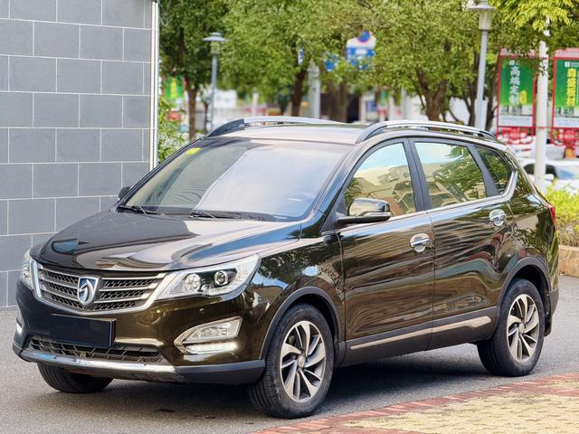 Baojun 560