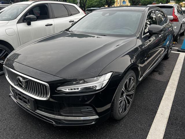 Volvo S90 PHEV