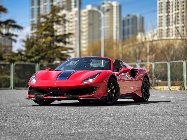 Ferrari 488