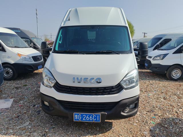 Iveco Wolfson