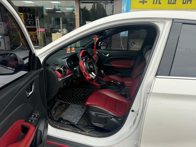 Dongfeng Fengon 500