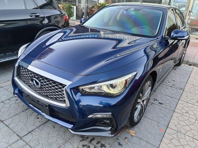 Infiniti Q50L