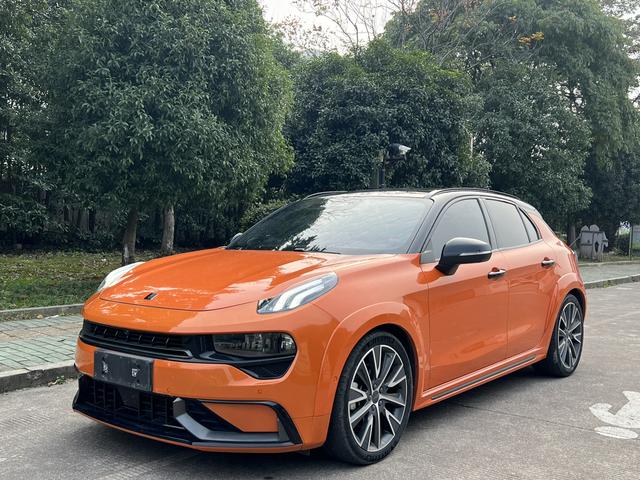 Lynk & Co 02 Hatchback