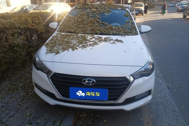 Hyundai Accept