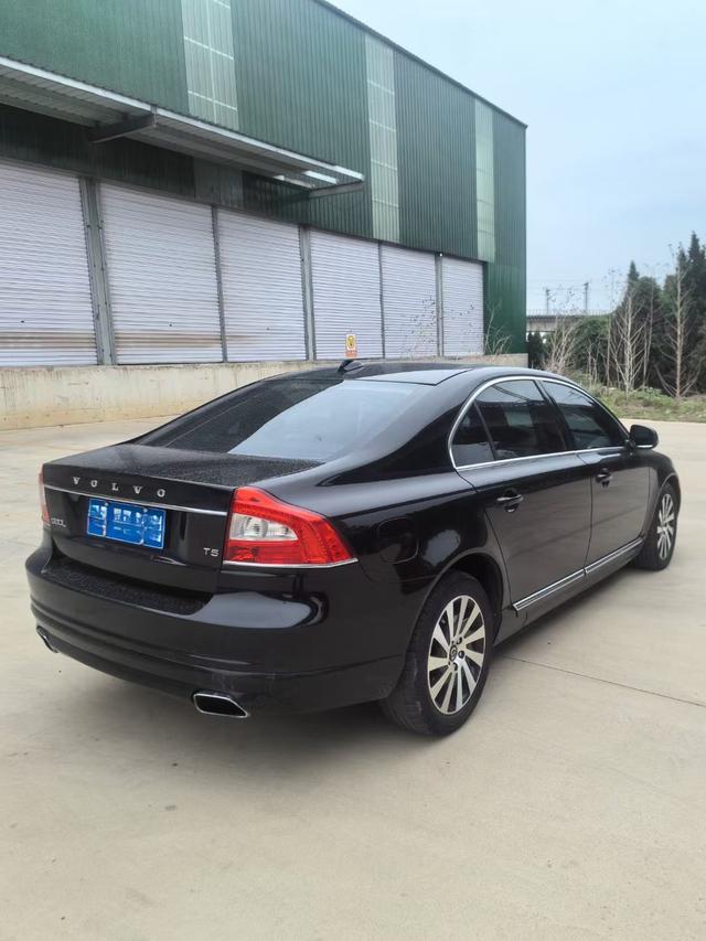 Volvo S80L