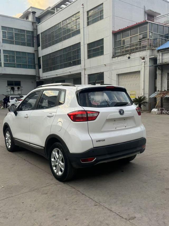 Changan CS15