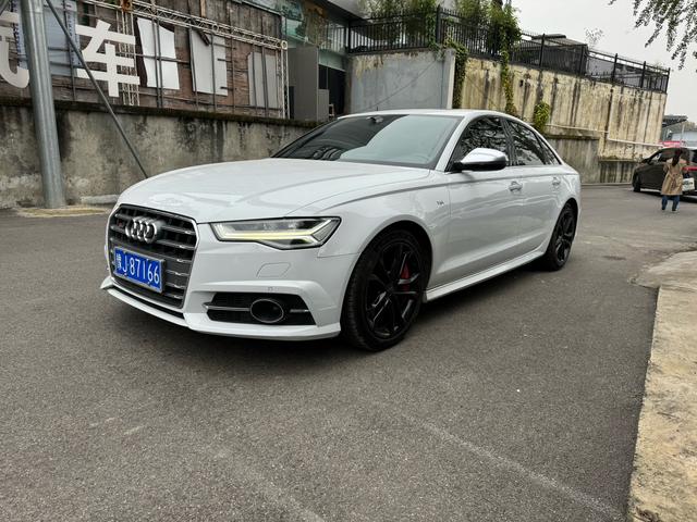 Audi S6