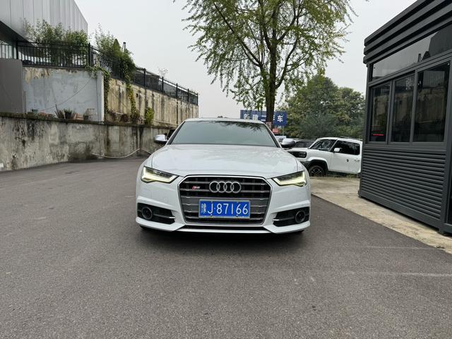 Audi S6