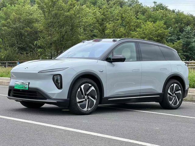 NIO ES6