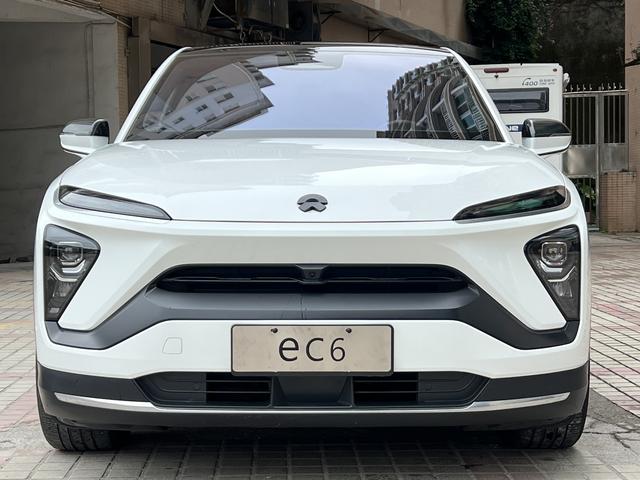 NIO EC6