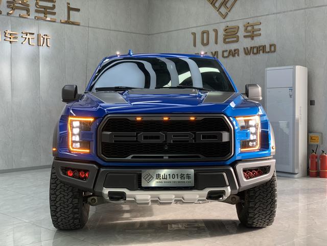 Ford F-150 Raptor