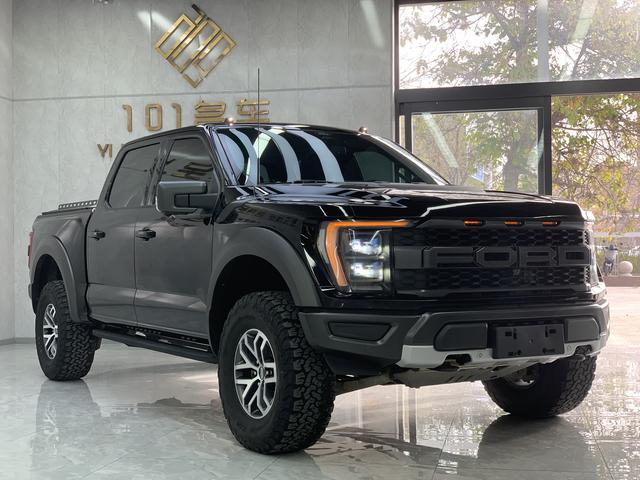 Ford F-150 Raptor