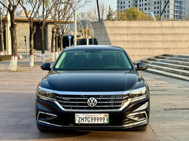 Volkswagen Passat PHEV