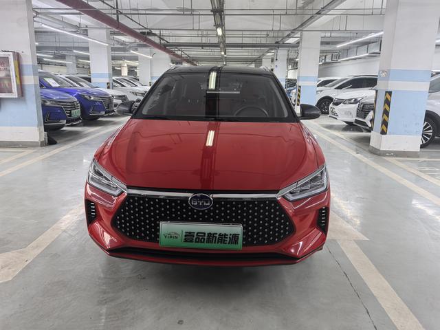 BYD e2