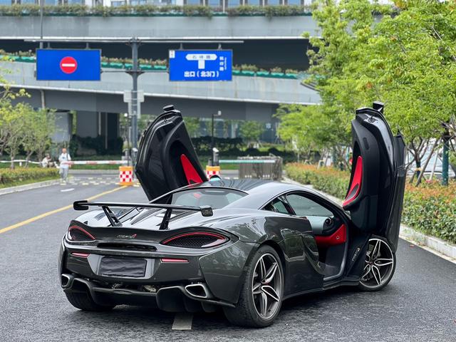 McLaren 540C