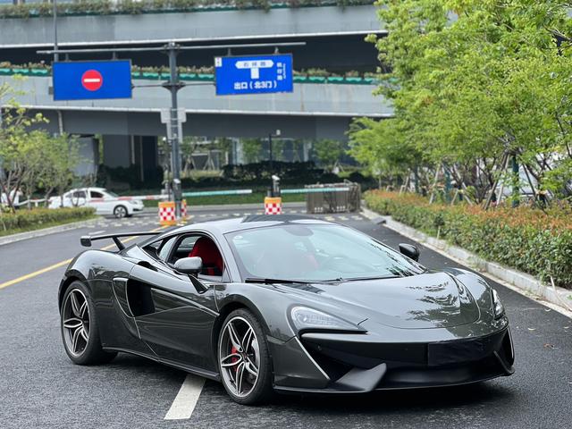 McLaren 540C