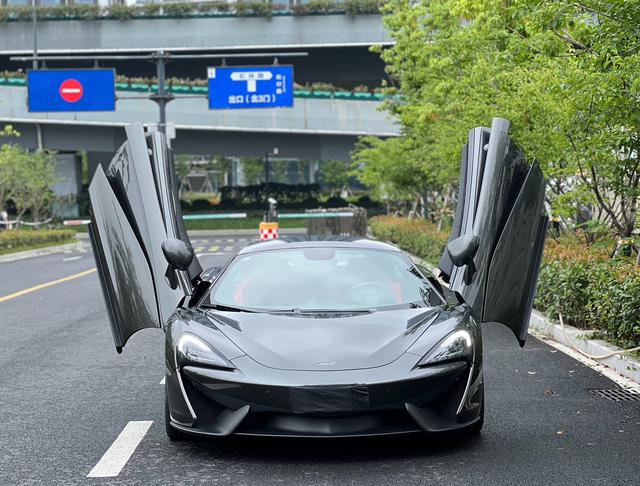 McLaren 540C