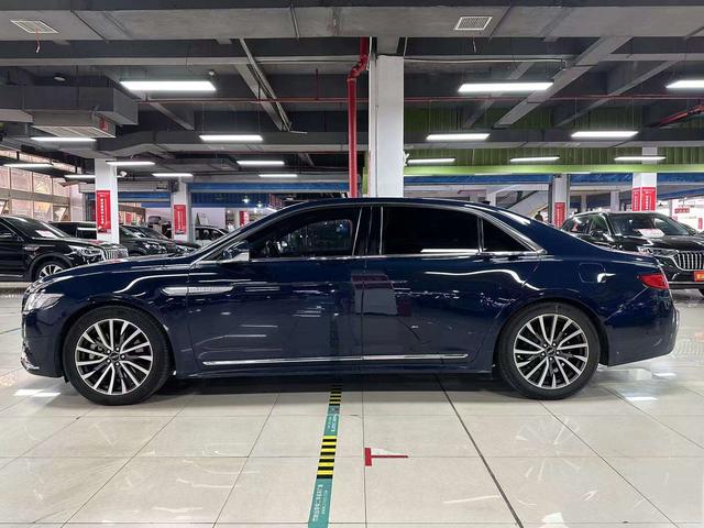 Lincoln Continental