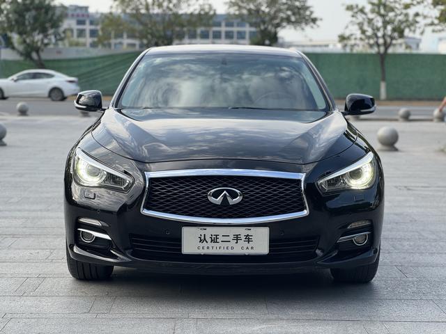 Infiniti Q50L