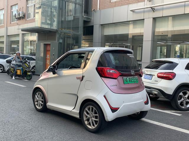 Zotye E200