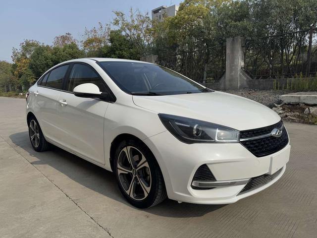 Chery Arrizo 5