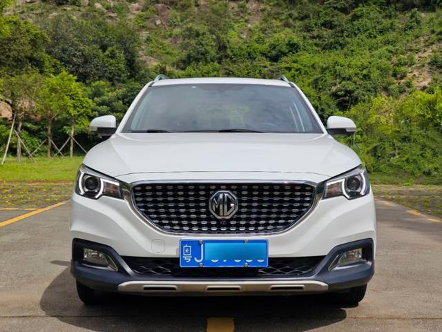 MG ZS