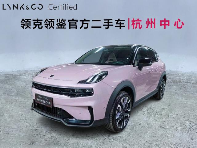 Lynk & Co 06