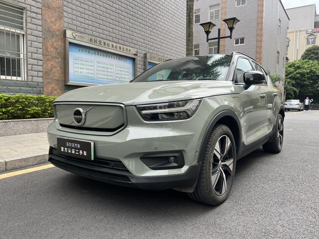 Volvo XC40 EV