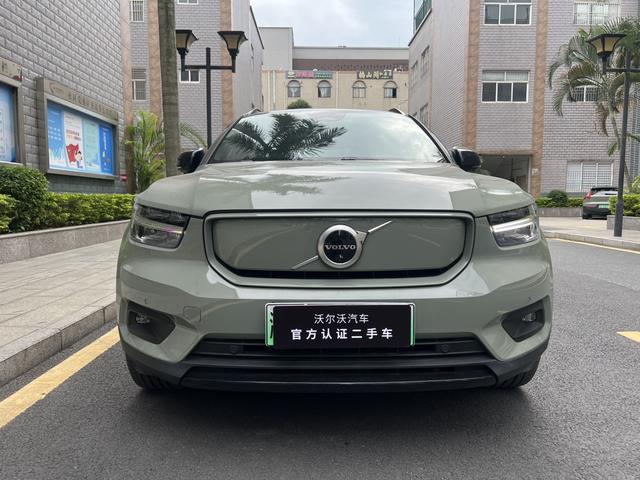 Volvo XC40 EV