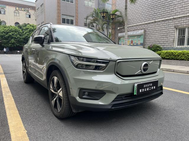 Volvo XC40 EV