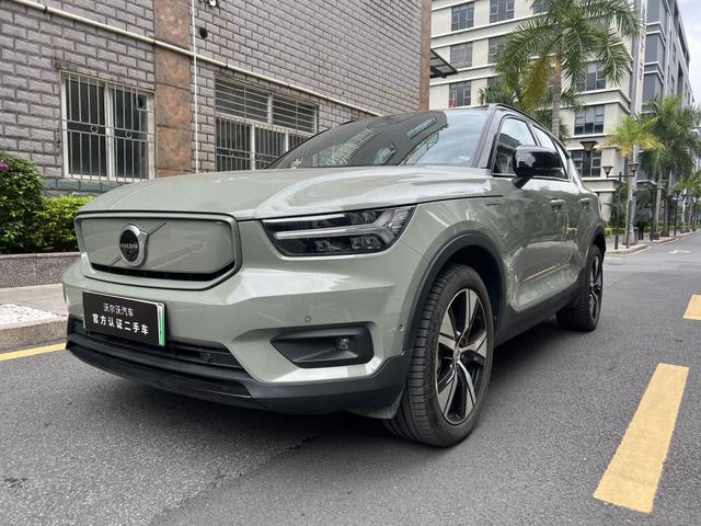 Volvo XC40 EV