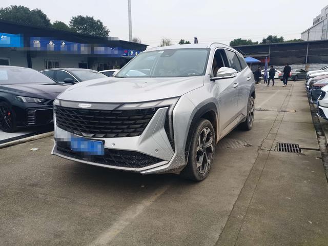 Geely Atlas L