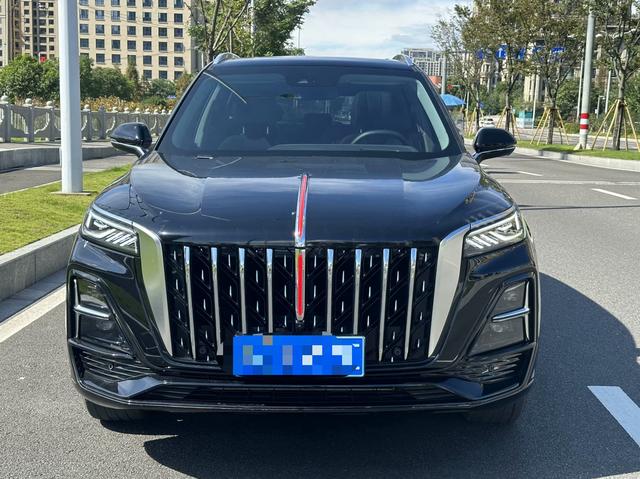 Hongqi HS5