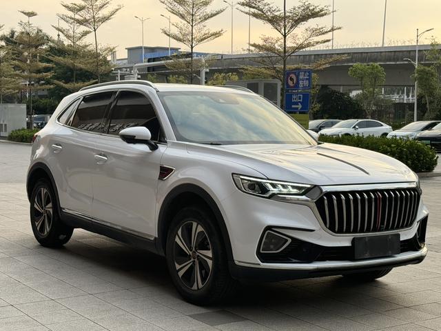 Hongqi HS5