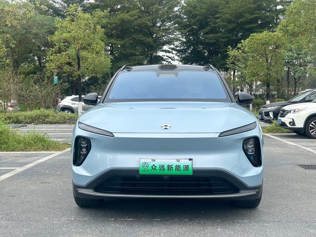 NIO ES6