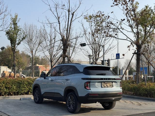 Baojun RS-3