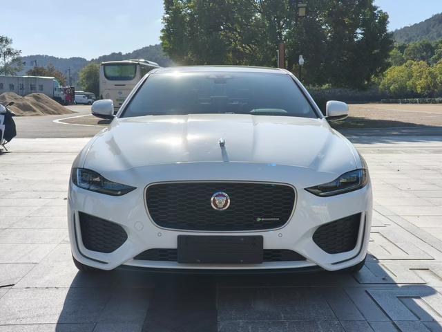 Jaguar XEL