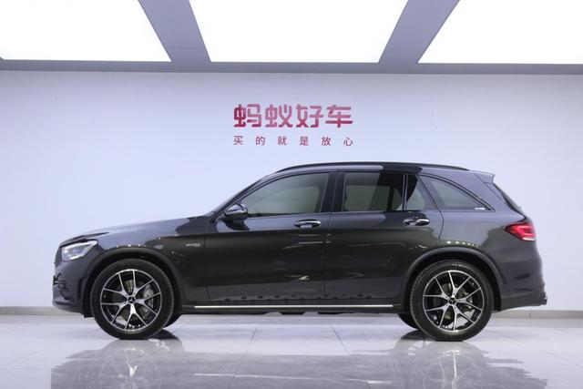 Mercedes-Benz GLC AMG