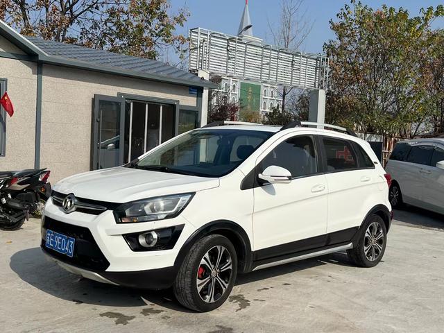 BAIC Shenbao X25