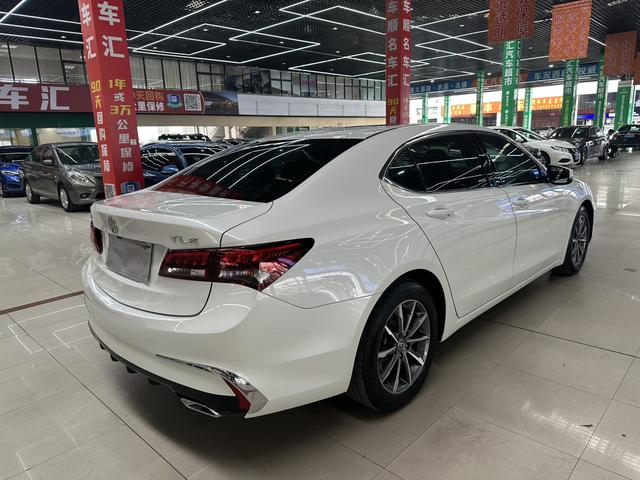 Acura TLX-L