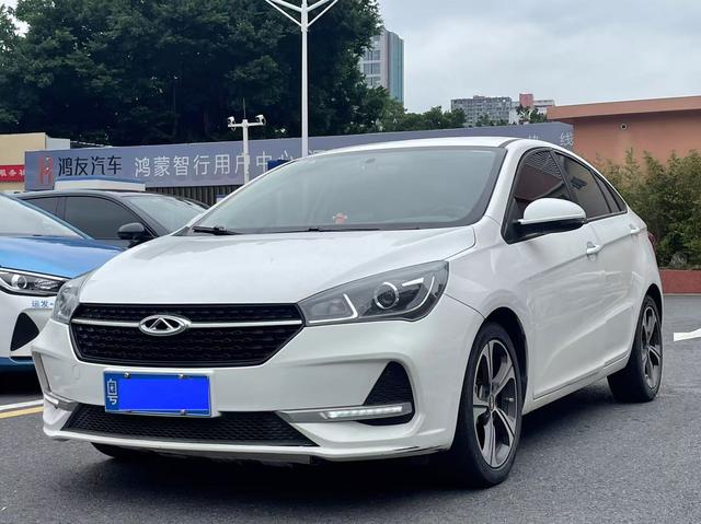 Chery Arrizo 5