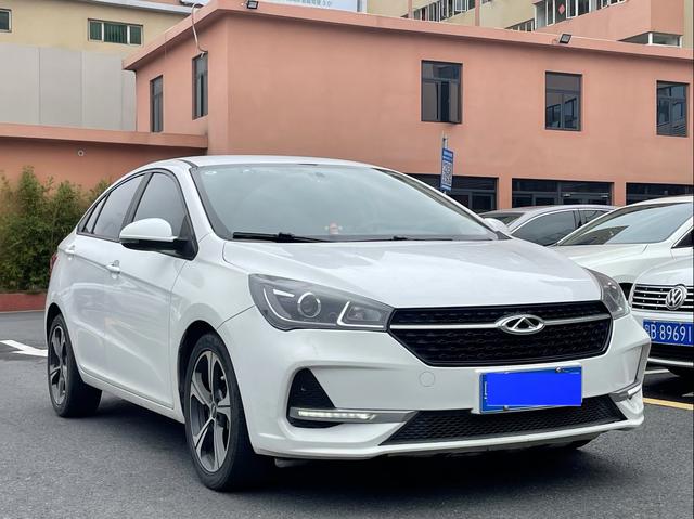 Chery Arrizo 5